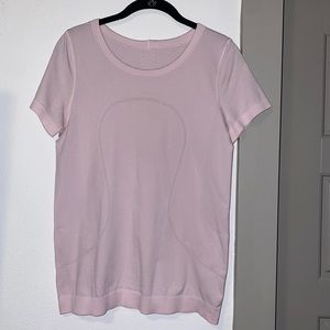 Blush pink Lululemon top
